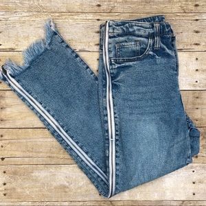 Wild Fable Raw Hem Zipper Jeans 2